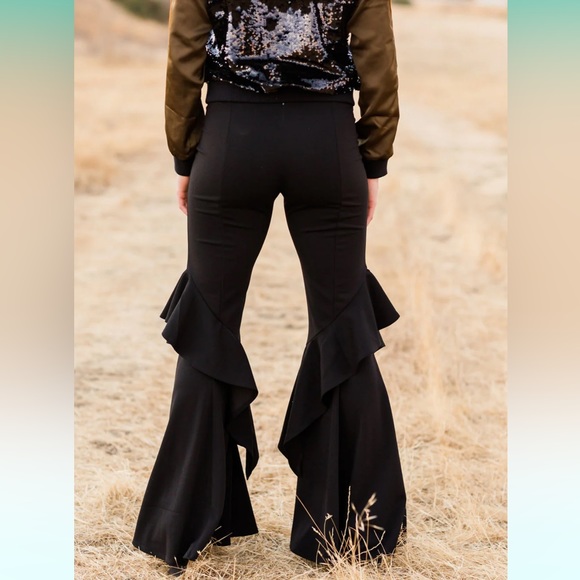 Rodeo Quincy Rosarita Belles - Picture 2 of 2